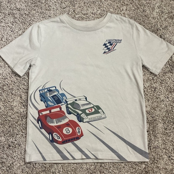 Boys size 6 graphic tee bundle - Picture 8 of 9